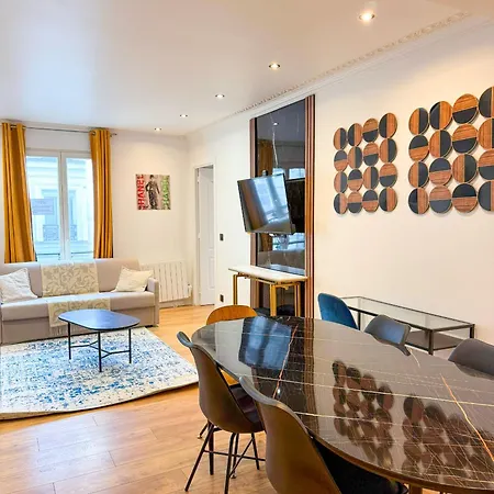 Urbanflat 104 - Grand Opera Apartment Paris